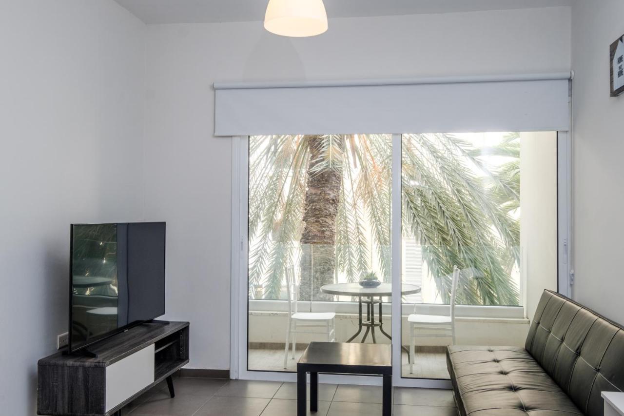 Spacious Studio Downtown Larnaca Exteriér fotografie